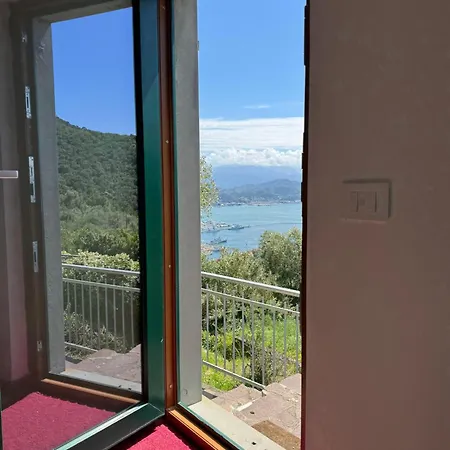 Terrazza Dei Poeti Hébergement de vacances *