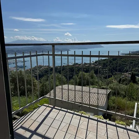 Hébergement de vacances Terrazza Dei Poeti *